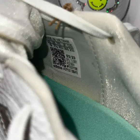 Adidas ID1664 adizero PureHustle 3 Sis B Women sz 9 Metal Baseball Cleat White - Picture 12 of 12